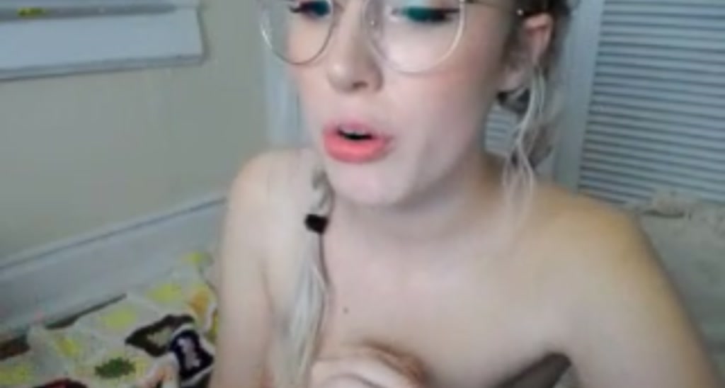 Molly video thumbnail