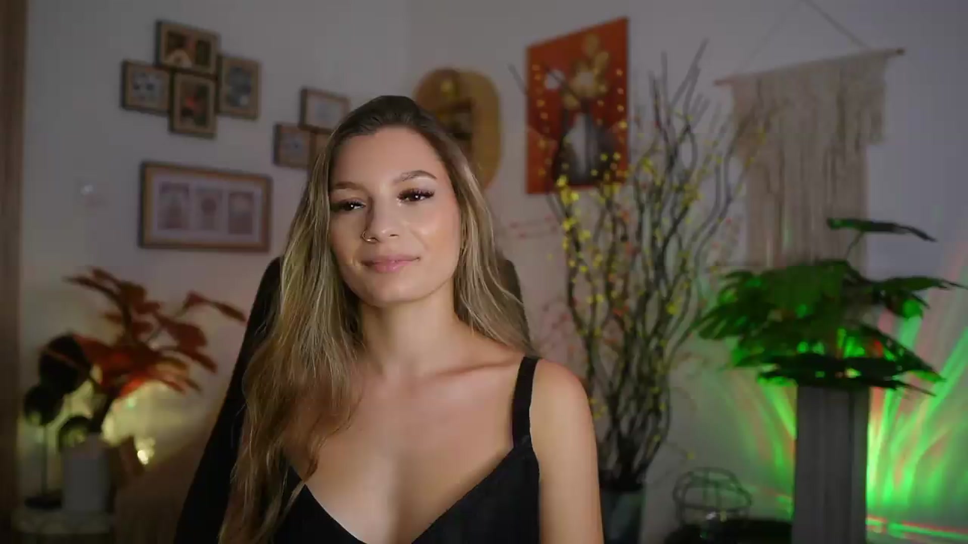 Anna_Brie video thumbnail