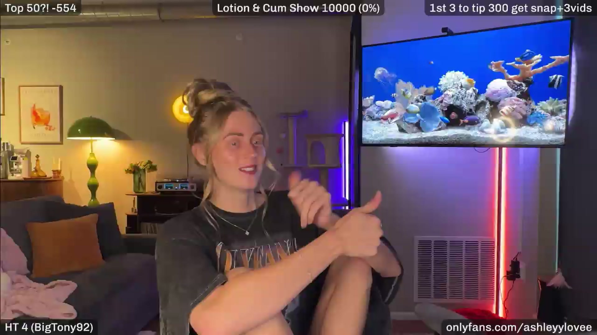 AshleyyLovee video thumbnail