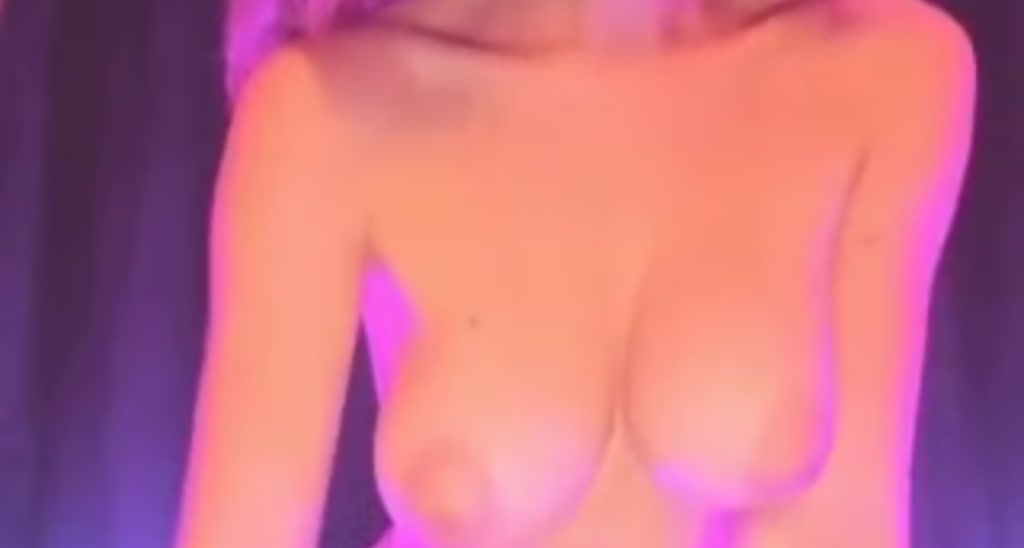 MissPig video thumbnail