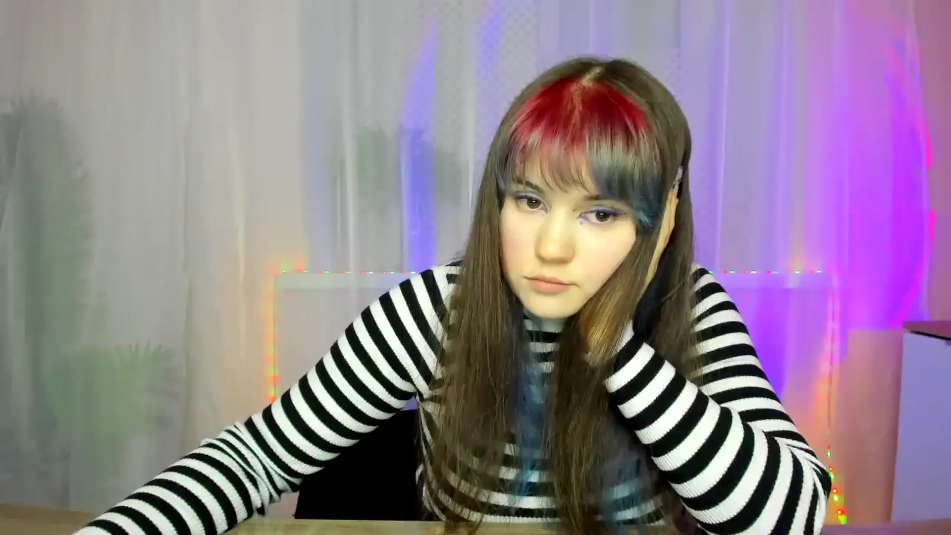 ChloeQueen video thumbnail