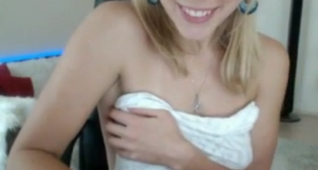 SofiaMoore video thumbnail