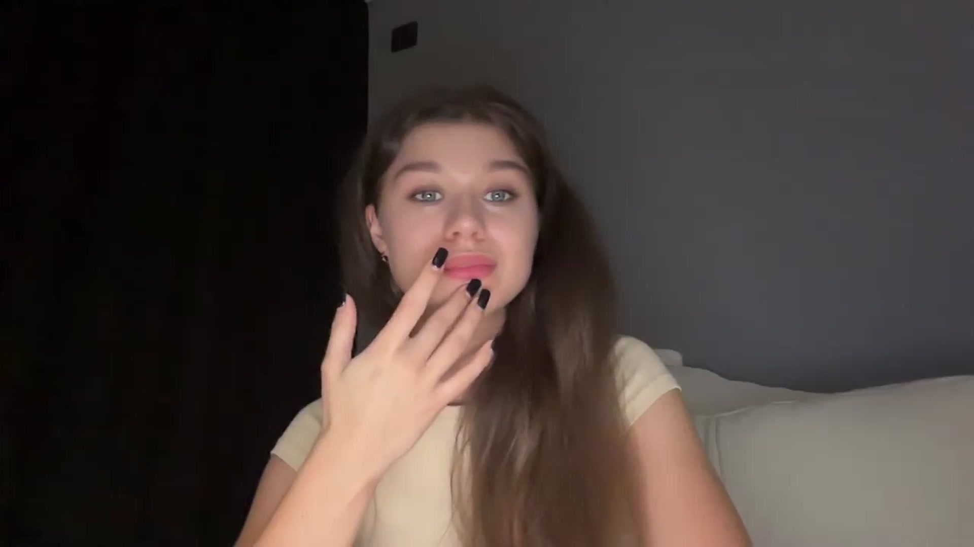 JewelReigns video thumbnail