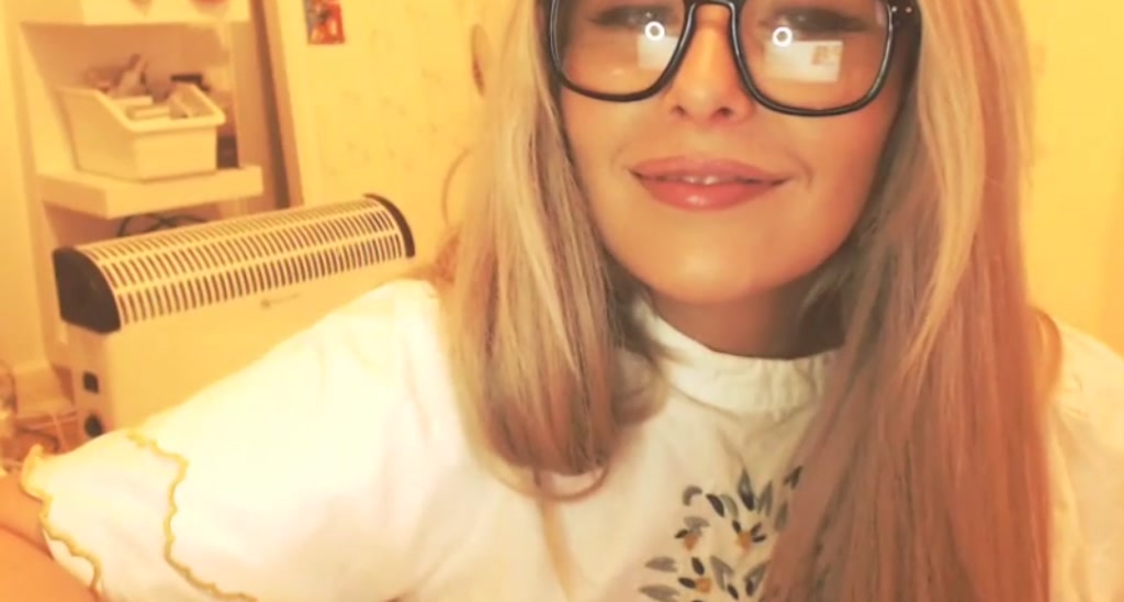 CozmicGirl video thumbnail