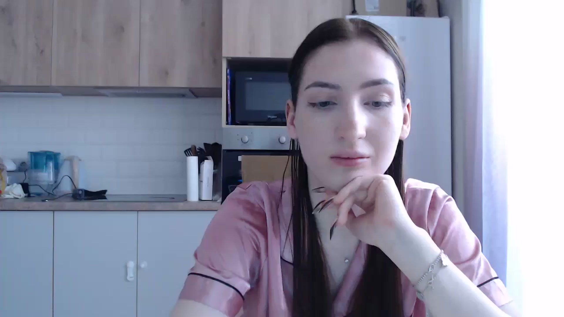 RoseEs video thumbnail