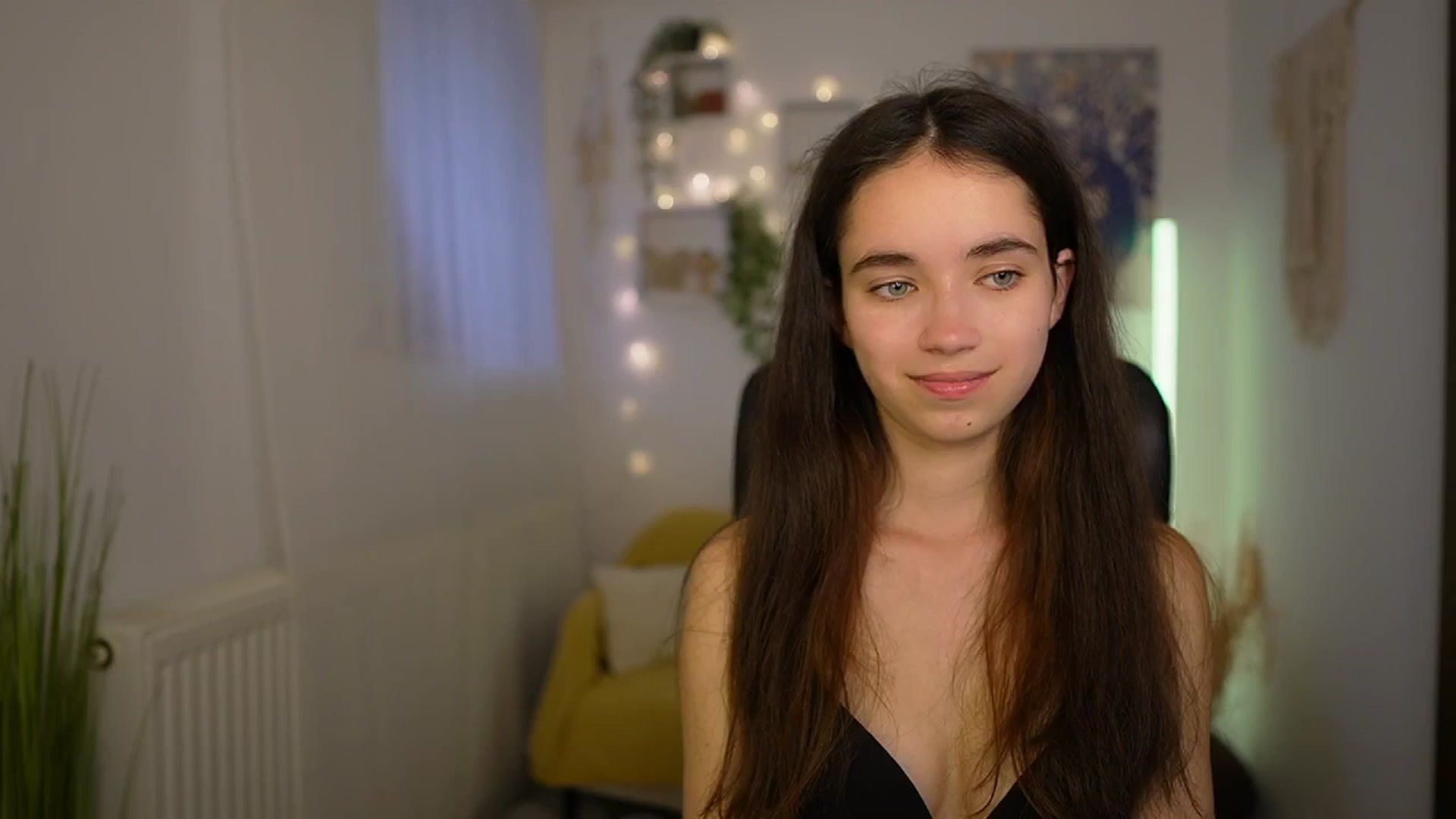 Gia_Paige18 video thumbnail