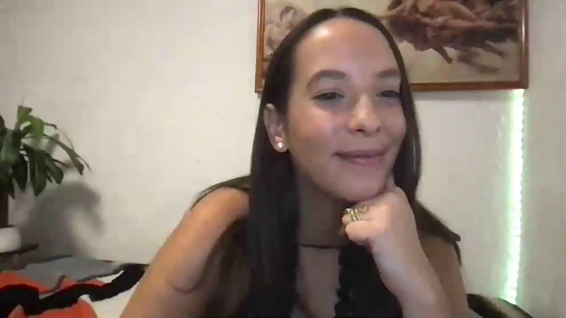 AnnisRoom video thumbnail
