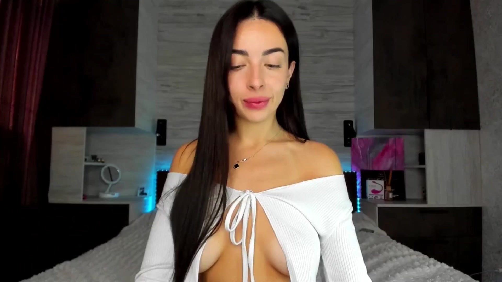 Brunnett_Cute video thumbnail