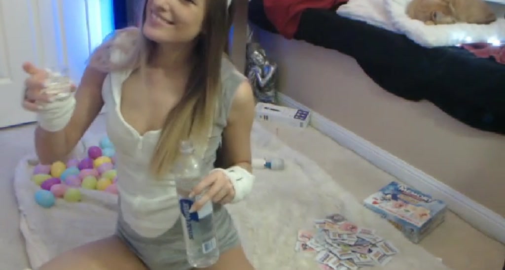 KellyBarbiee video thumbnail