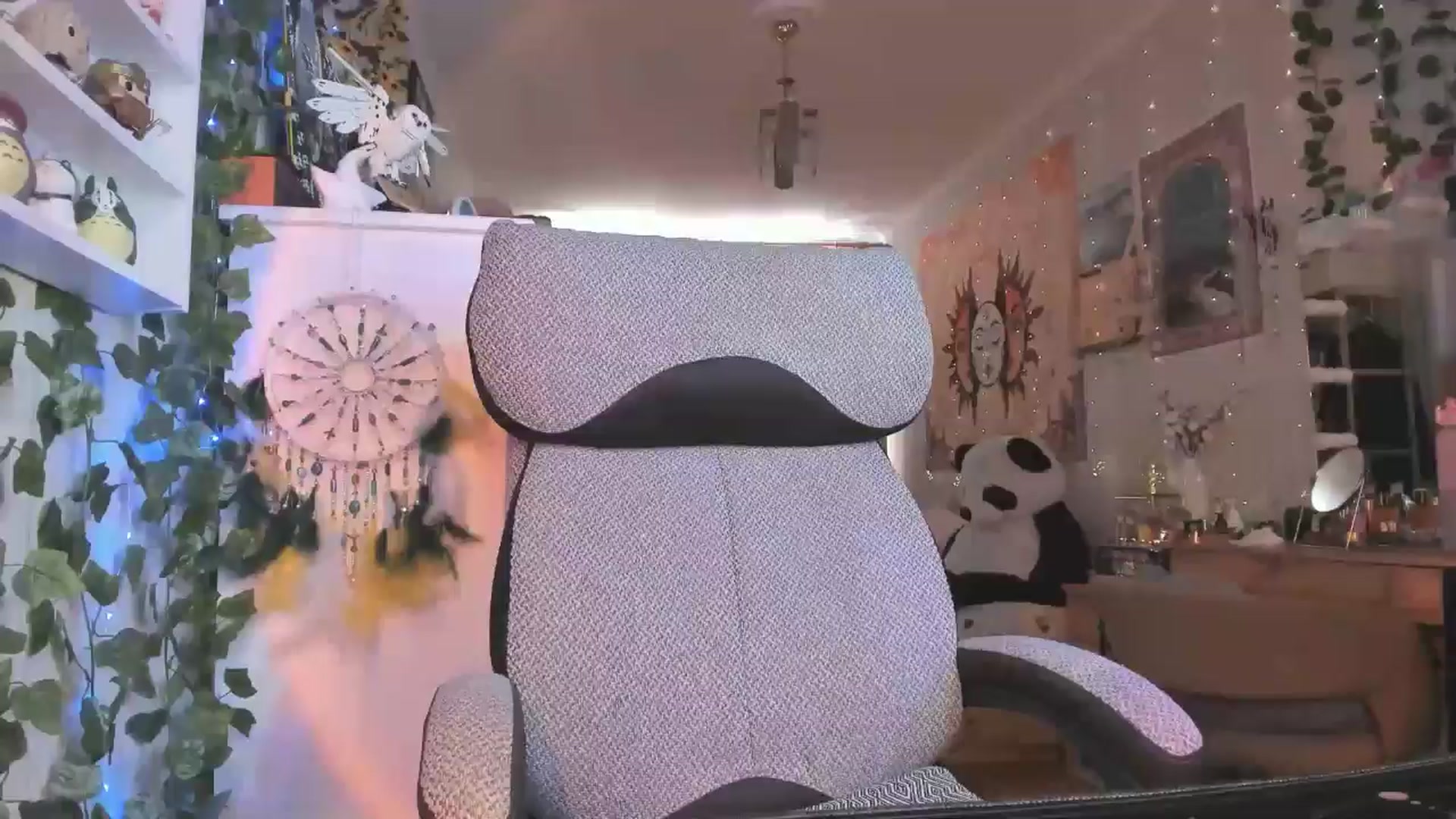 KellyAsian video thumbnail
