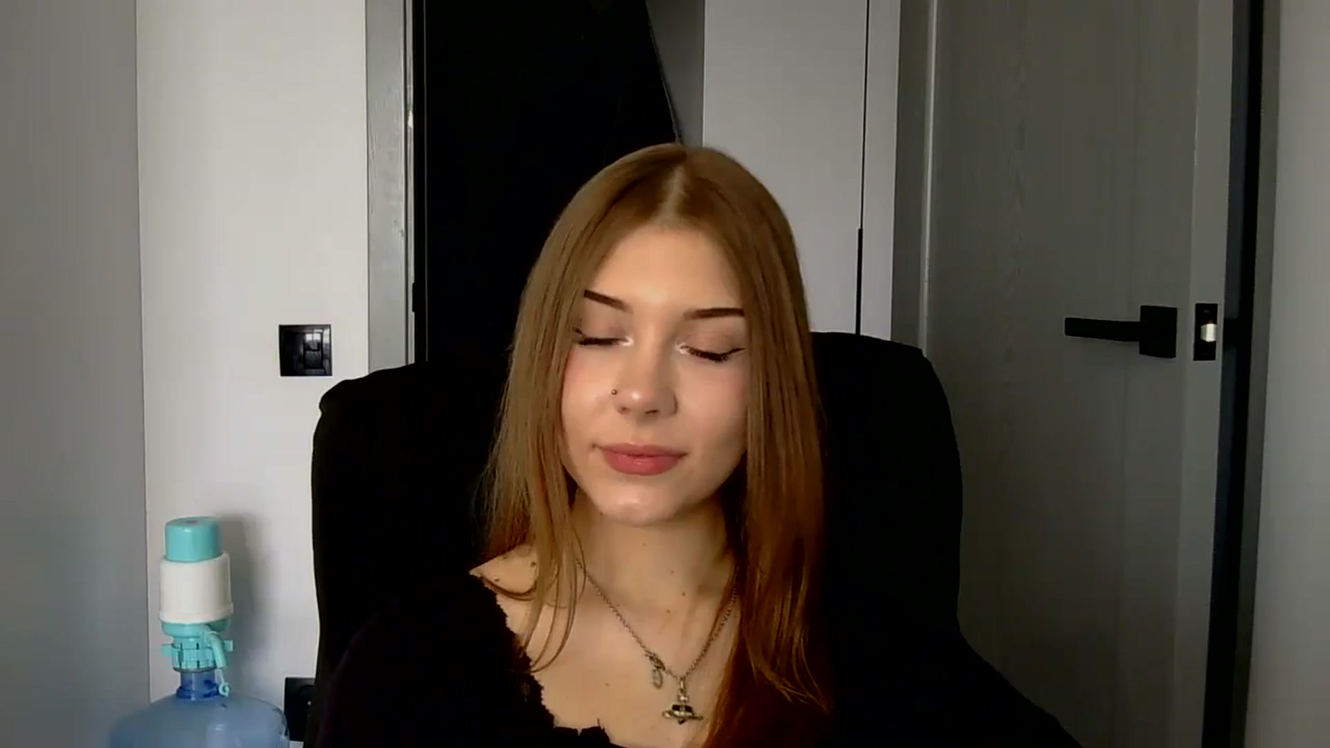 YanaMeoww video thumbnail