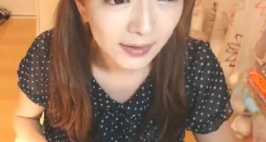 XxMayuka video thumbnail