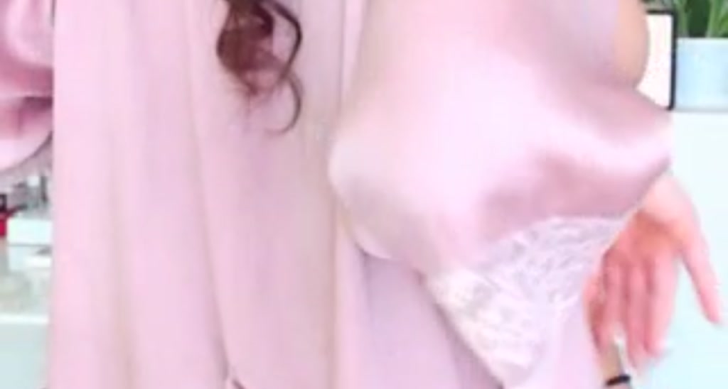 LynseyM video thumbnail