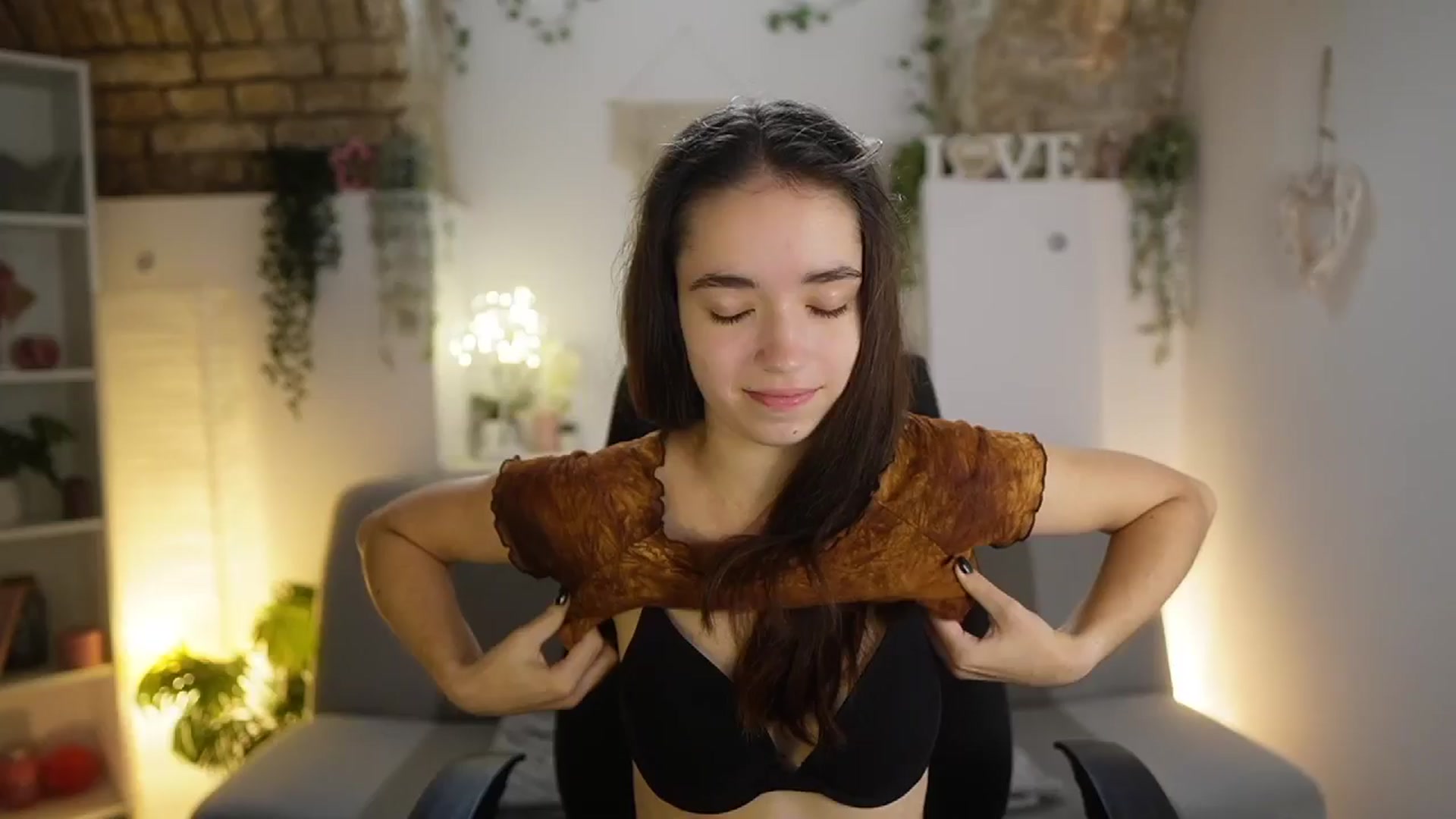 Gia_Paige18 video thumbnail