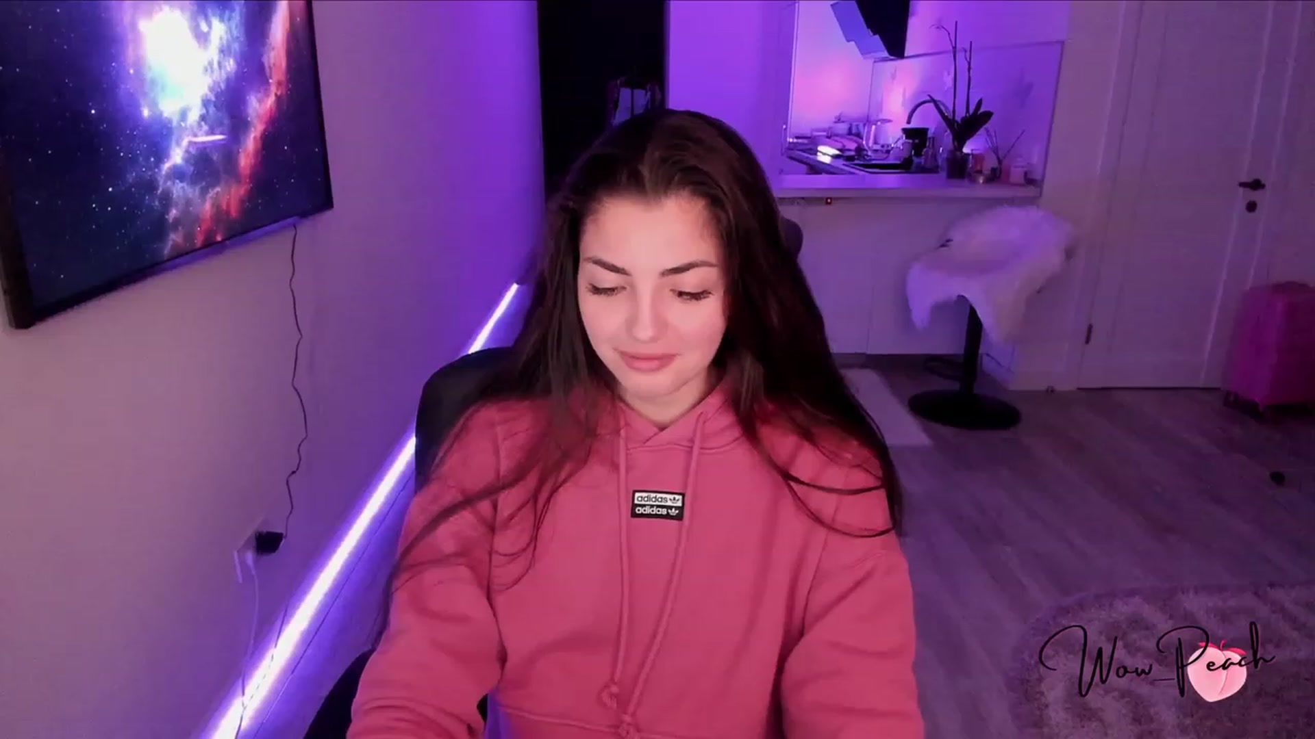 wow_peach video thumbnail