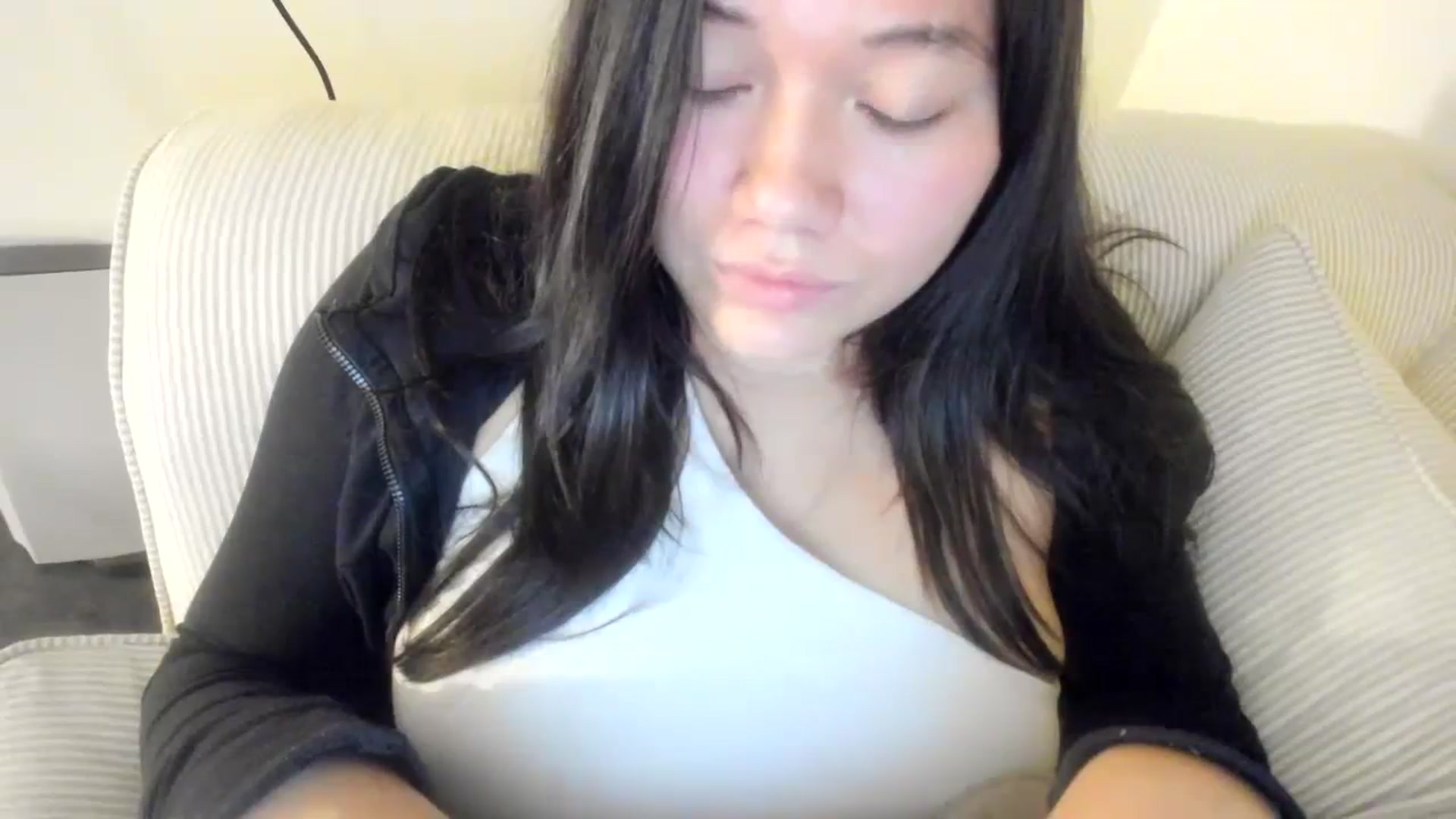 asiadolll video thumbnail