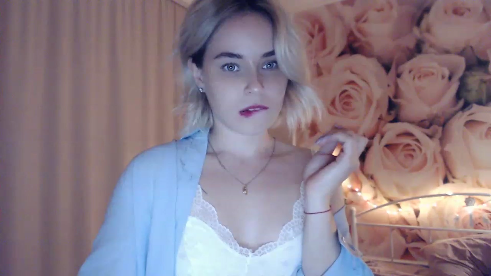 EMMA_U2 video thumbnail