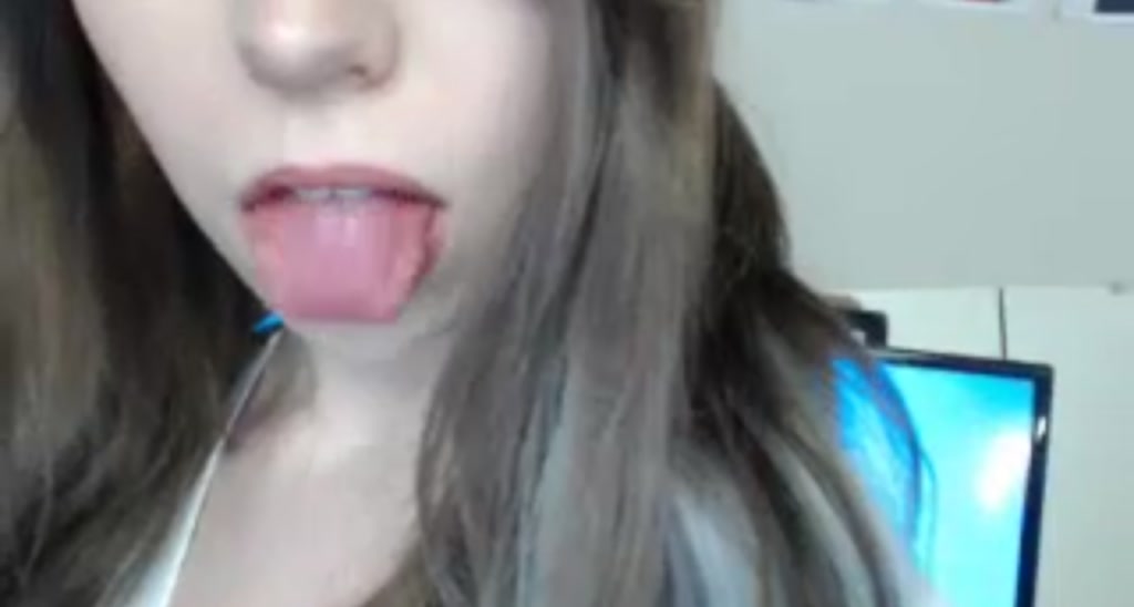 Niennavie video thumbnail