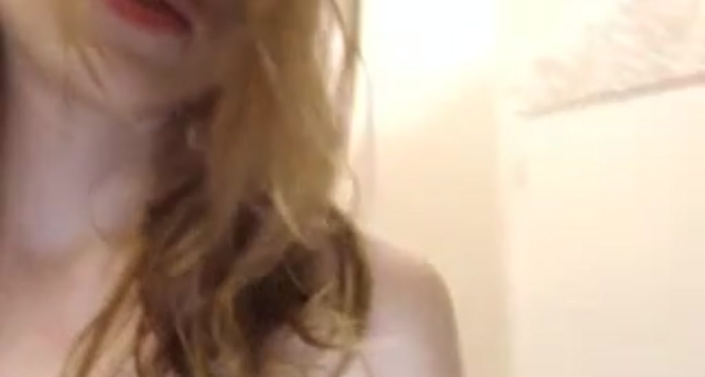 NaomiDee video thumbnail
