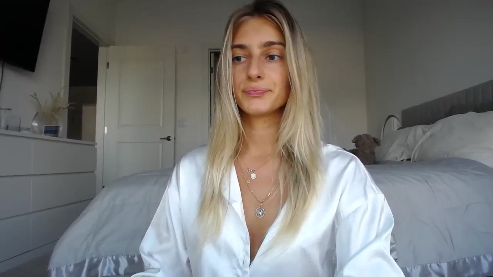 Vodka_Queen video thumbnail