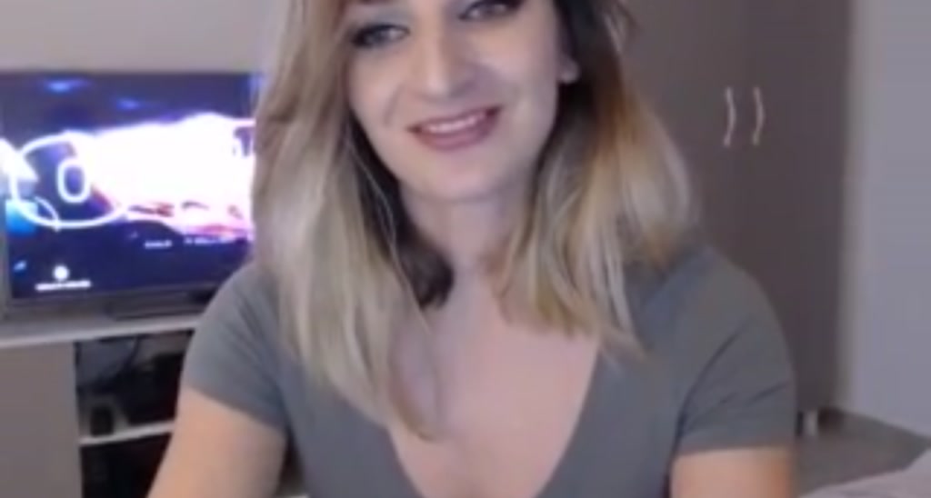 KinkyMonik video thumbnail