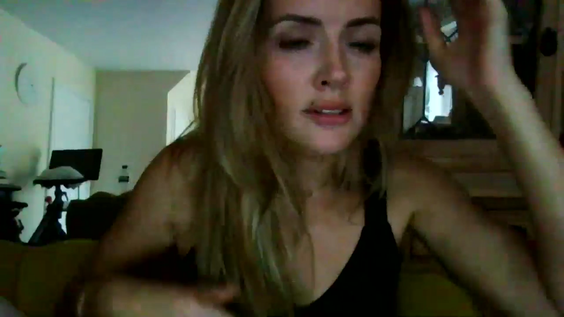 British_chick video thumbnail
