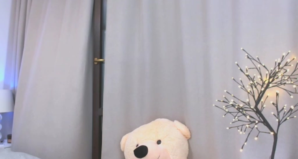 BeaBeatrice video thumbnail