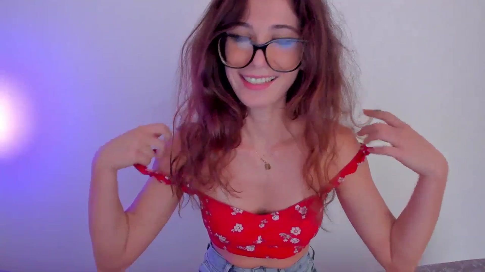 llamatell video thumbnail