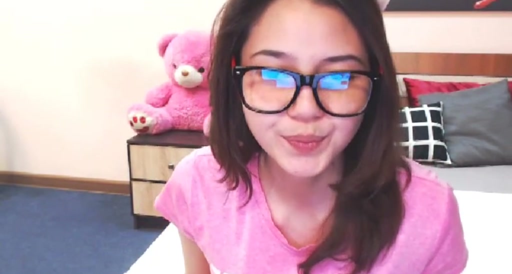 ElinaShin video thumbnail