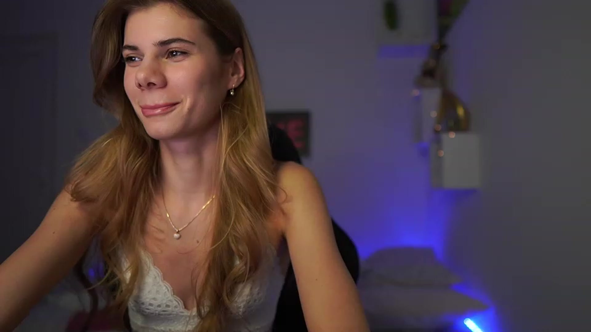 RileyReid_18 video thumbnail