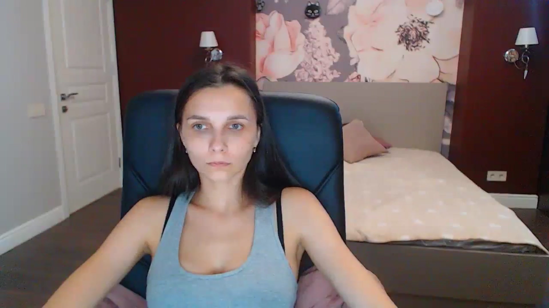 Karina_Mils video thumbnail