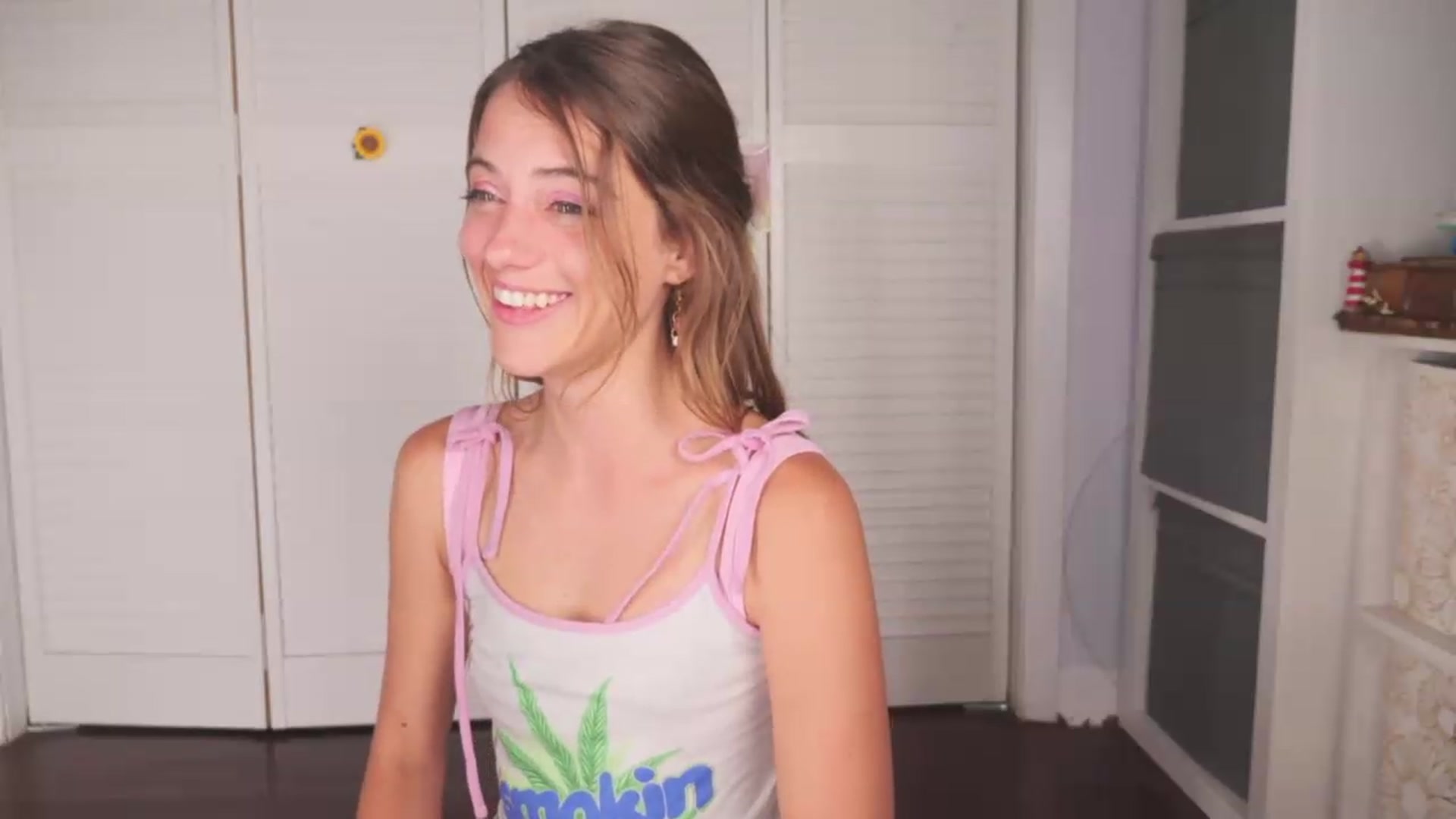NaomiDee video thumbnail