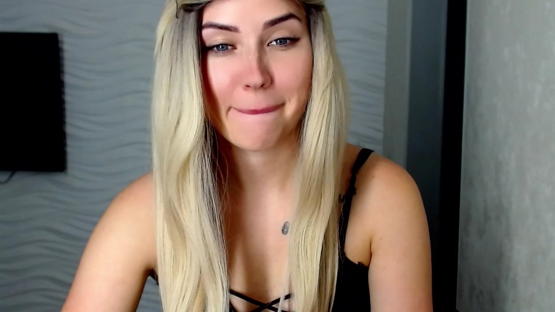 SinfulAngelll video thumbnail