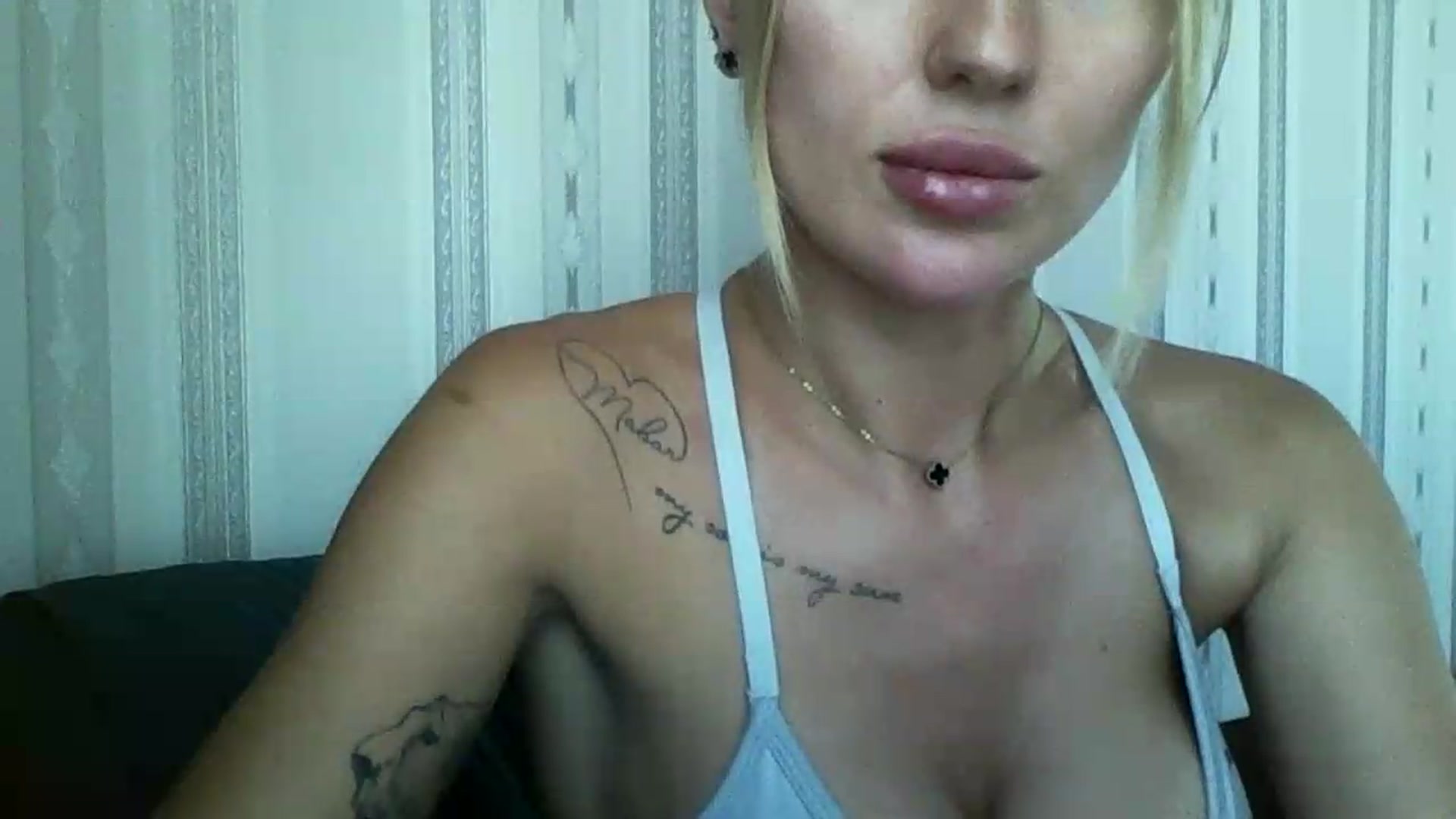 SofiaSimons video thumbnail
