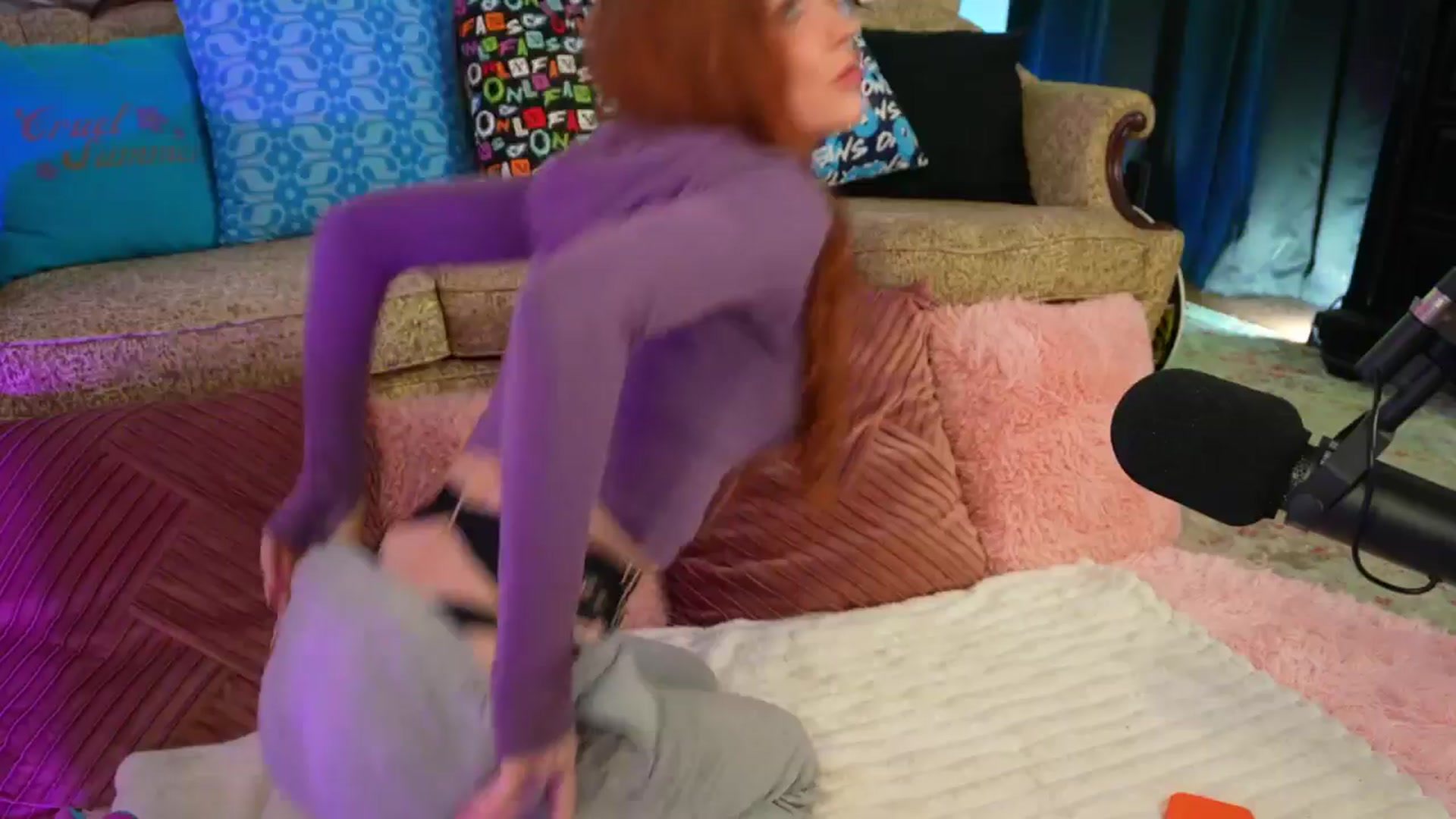 JennyBlighe video thumbnail