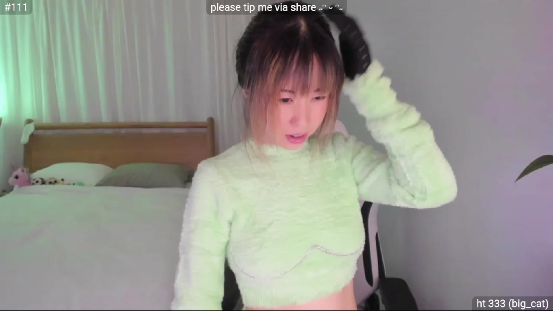 daissss video thumbnail