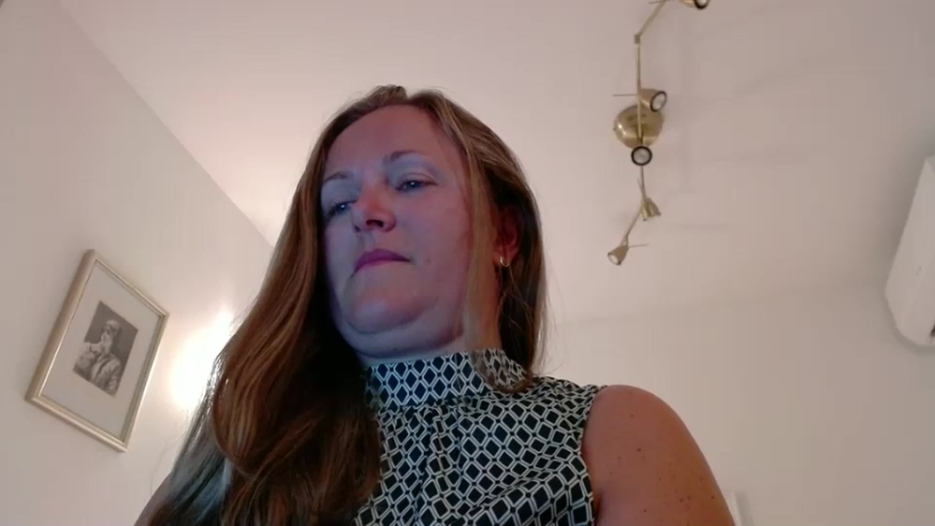 JustLily video thumbnail
