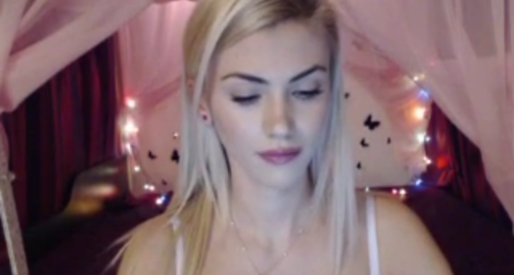 Sexxxybomb4u video thumbnail