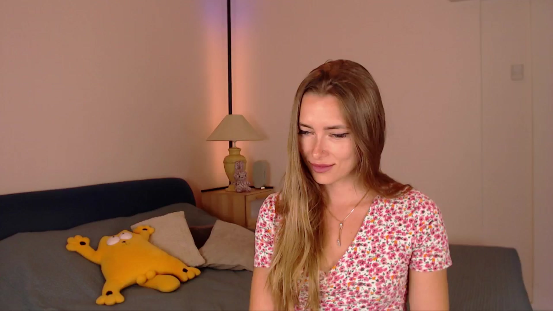 SimonsWife video thumbnail