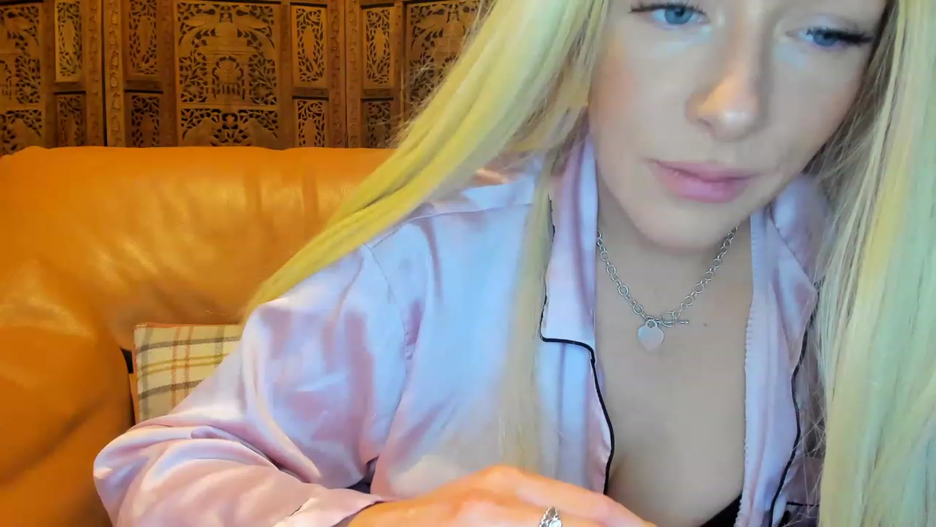 SugarrrHolic video thumbnail