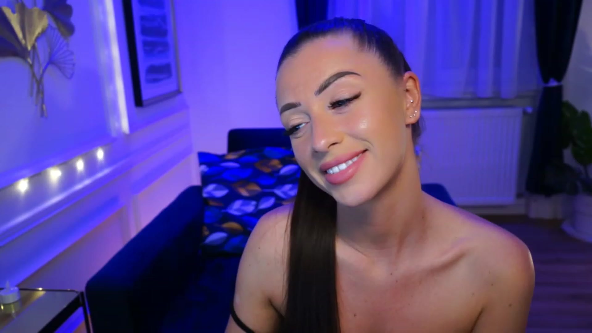 emma_ruby video thumbnail