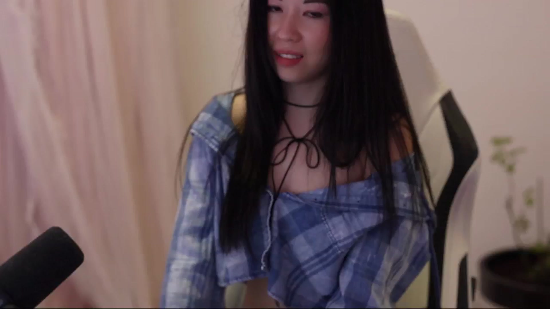 daisii video thumbnail