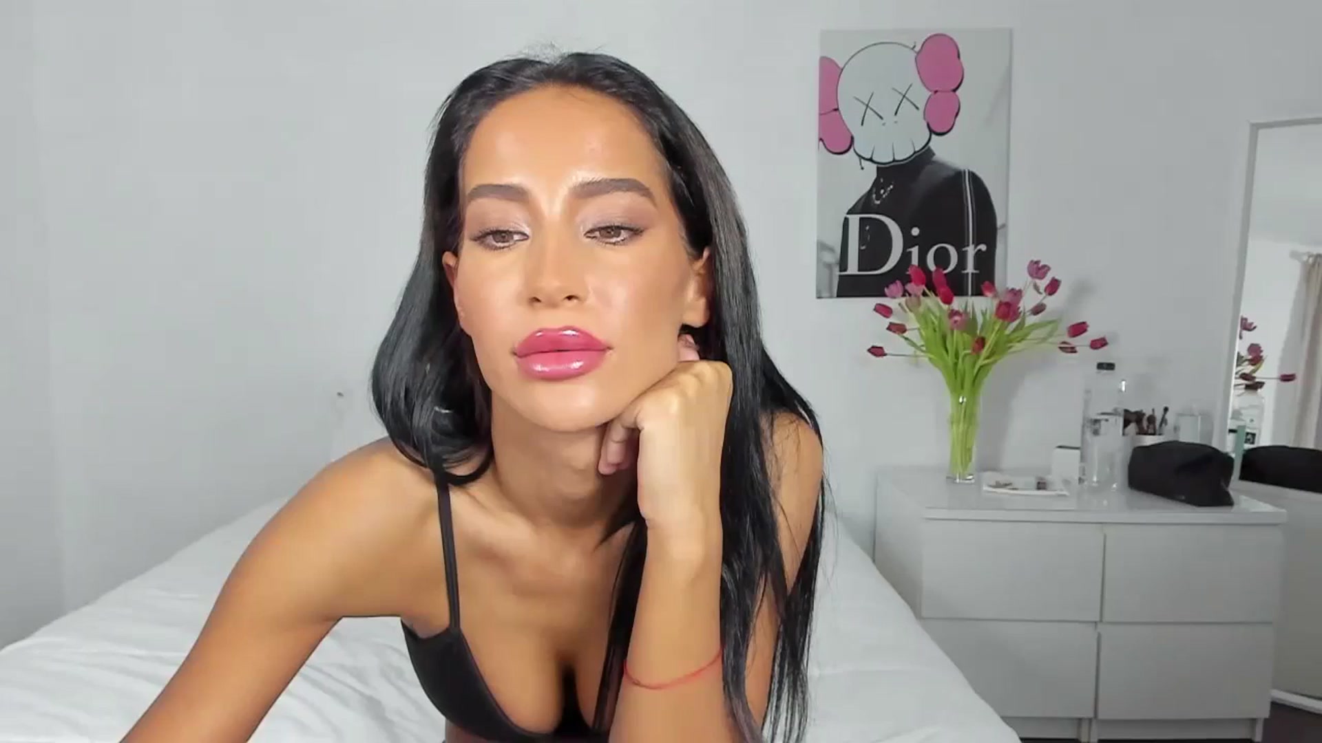 Qarinah video thumbnail