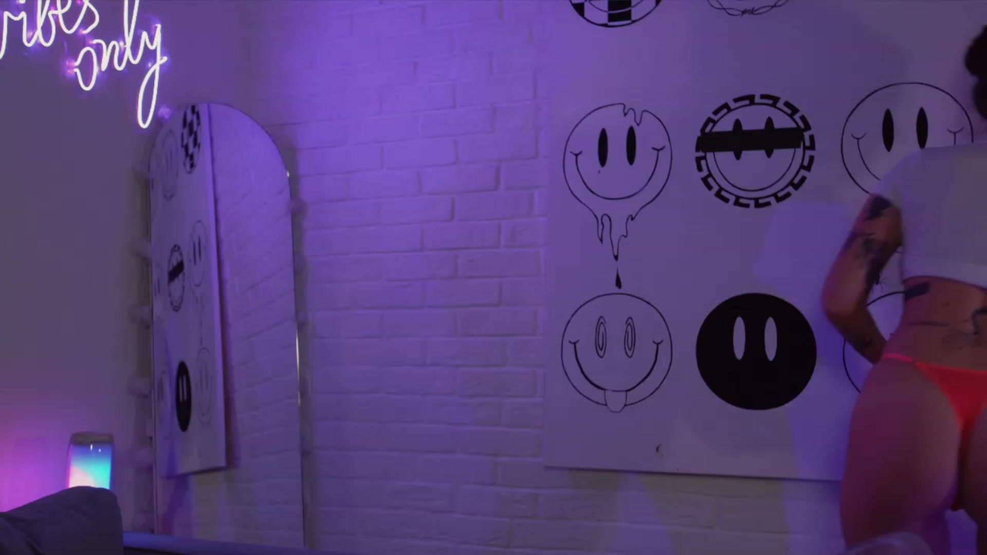 LilSubGirl_ video thumbnail