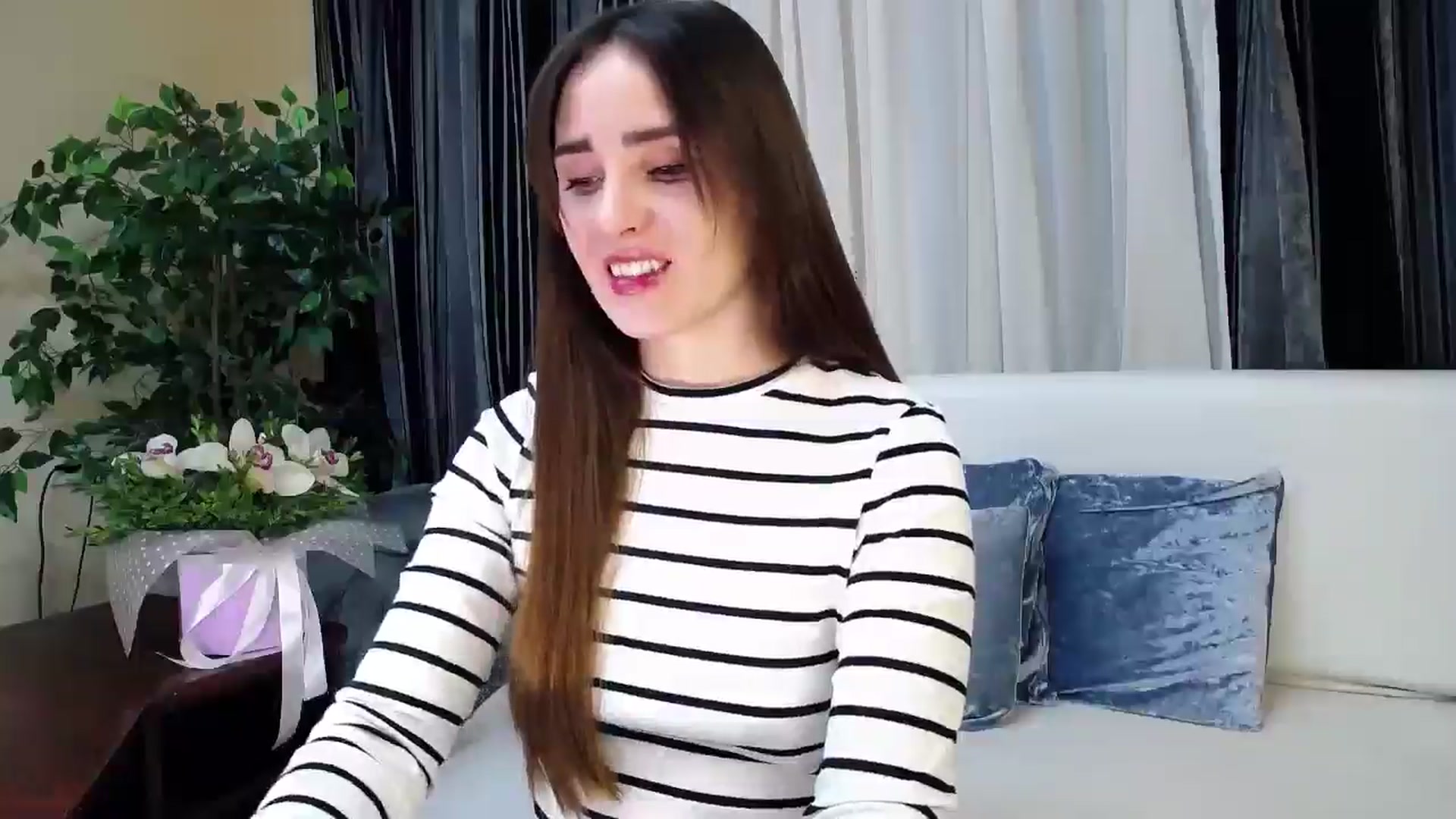 Floured video thumbnail