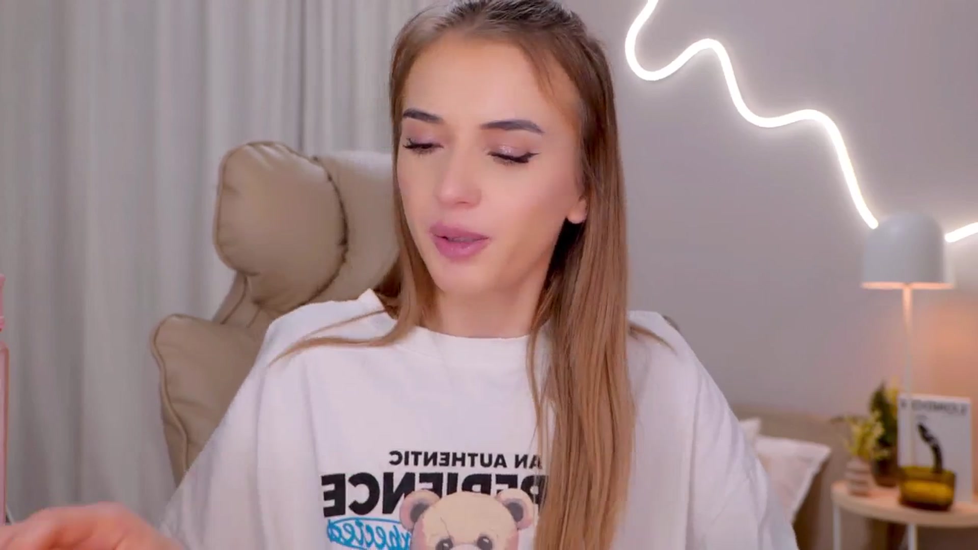 YannaJeen video thumbnail