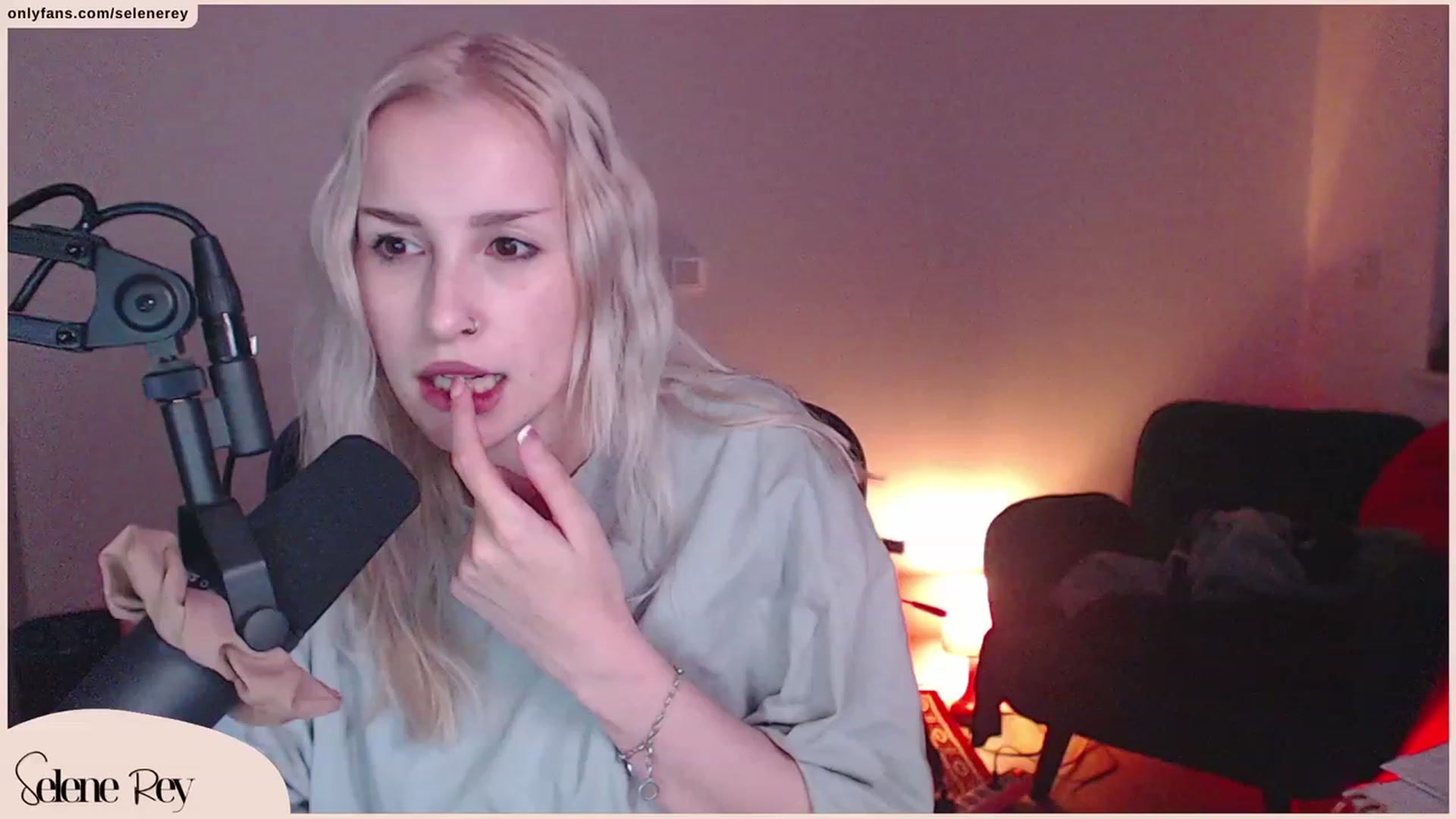 SeleneRey video thumbnail