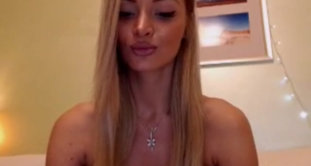AmeliaClark video thumbnail