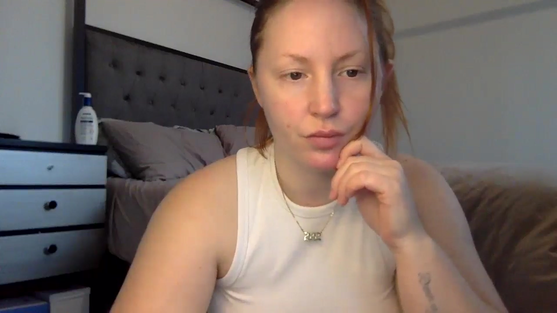 BelleNextDoor video thumbnail