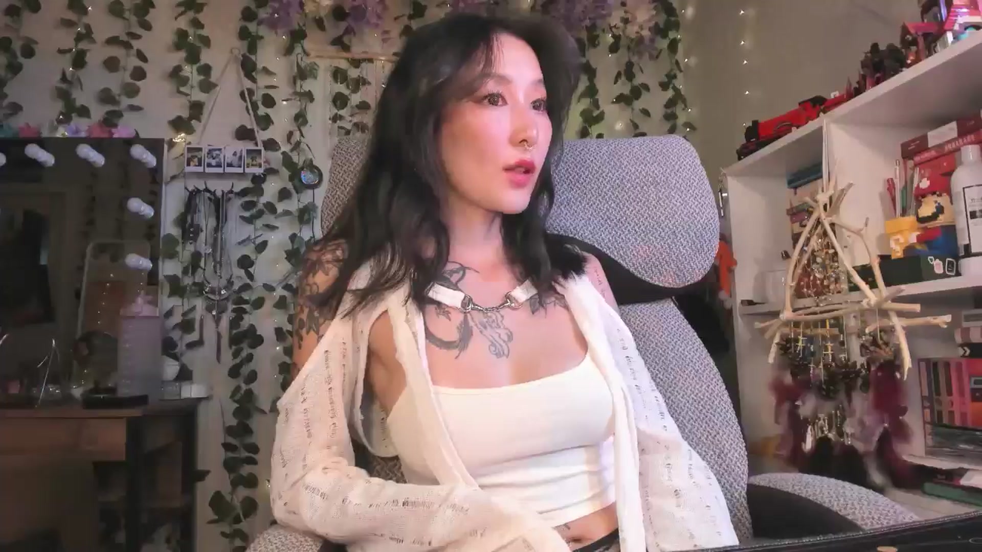 KellyAsian video thumbnail
